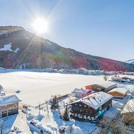 Weberhof 5 * Brixen im Thale