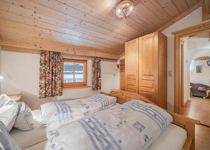 Weberhof 5 아파트 *