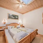 Weberhof 5