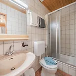 Weberhof 5 *